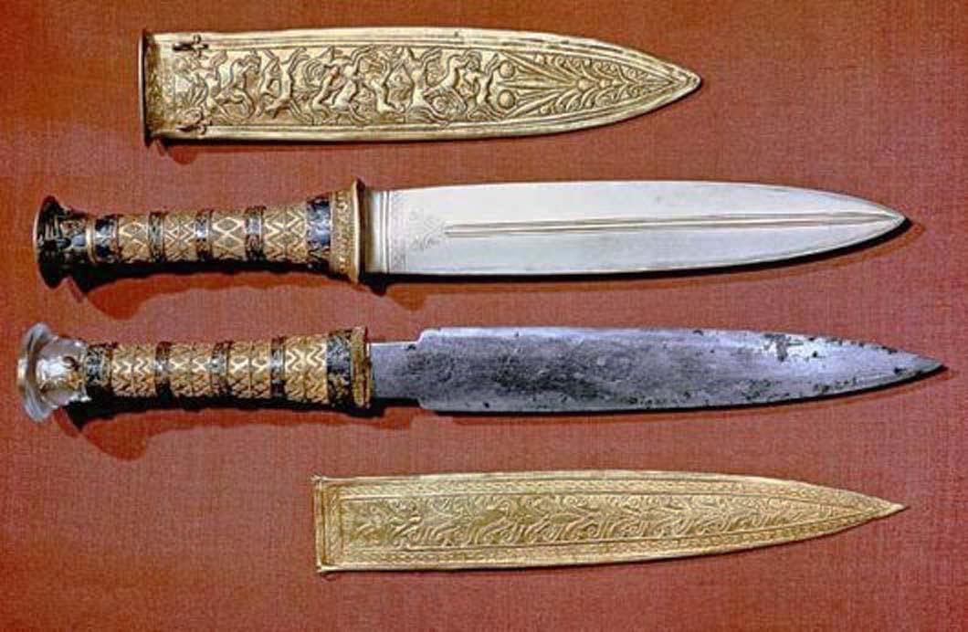 King Tut’s Space Dagger